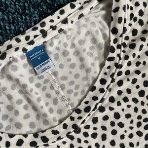 Old Navy // Dalmatian print Sunday Sleep maternity pajamas, size M